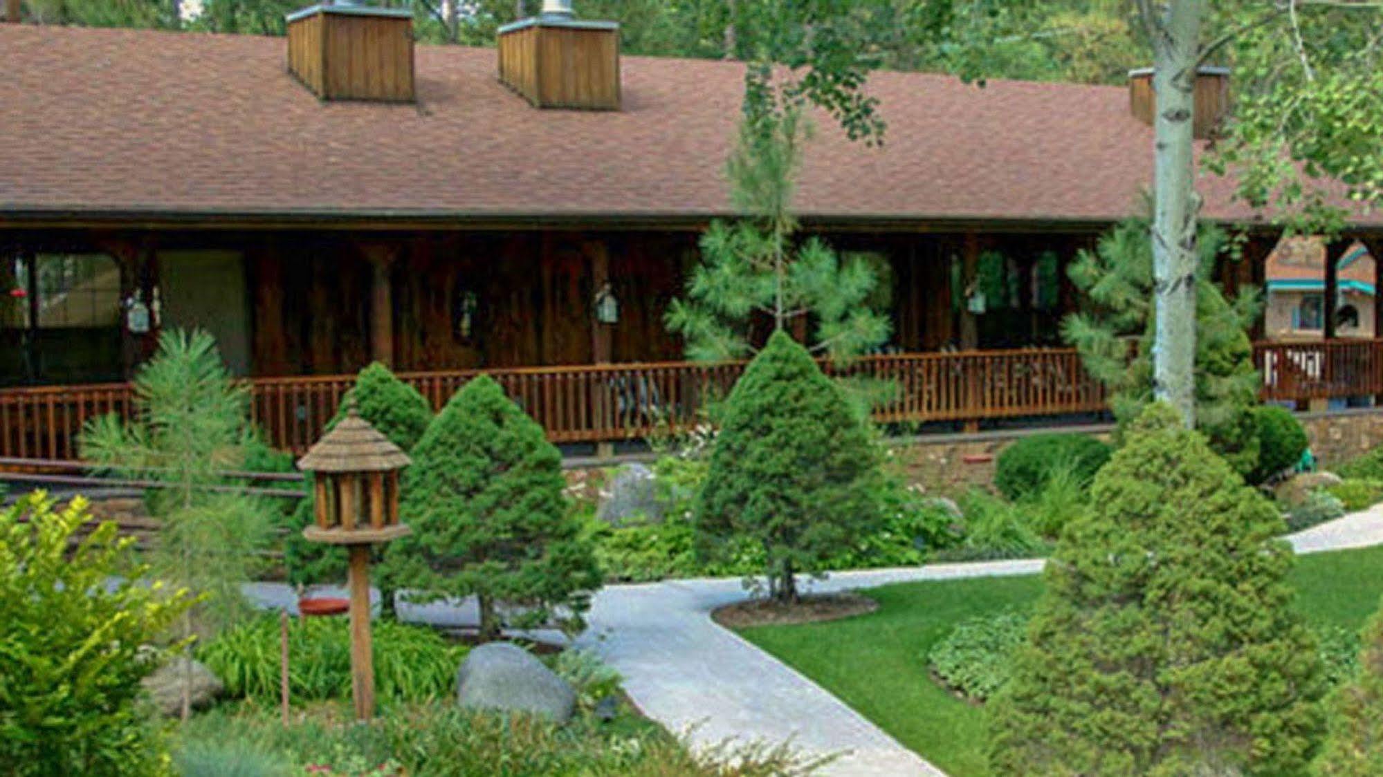Shadow Mountain Lodge And Cabins Руидозо Экстерьер фото